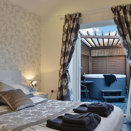 Oswald Lodge Llanon Eksteriør billede